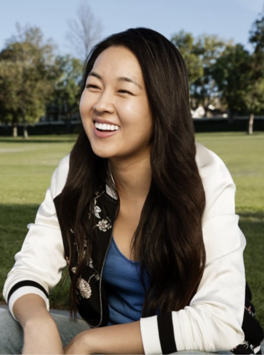 teen girl smiling with braces